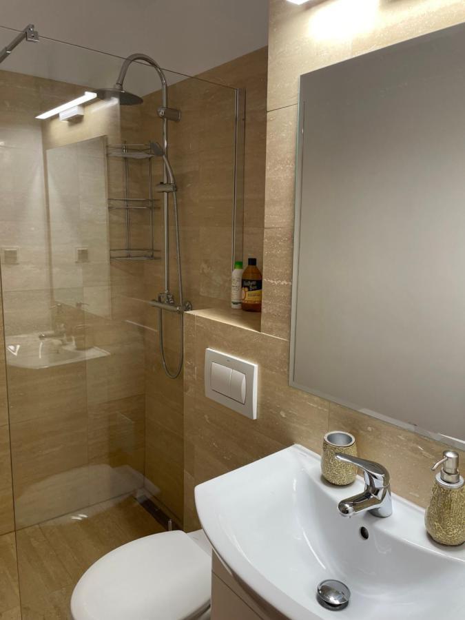 Studio Dristor - Foarte Curat Si Frumos Bucharest Luaran gambar