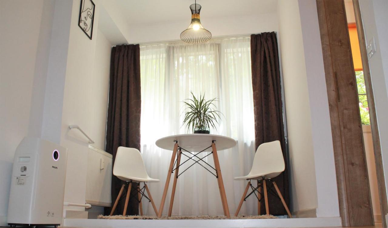 Studio Dristor - Foarte Curat Si Frumos Bucharest Luaran gambar