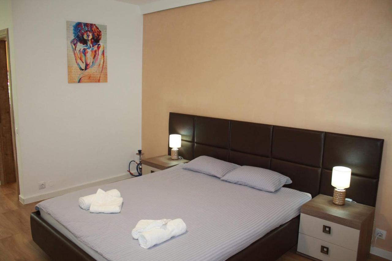 Studio Dristor - Foarte Curat Si Frumos Bucharest Luaran gambar